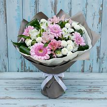 Букет цветов из:  Герберы, Альстромерии и Хризантемы в Петропавловке