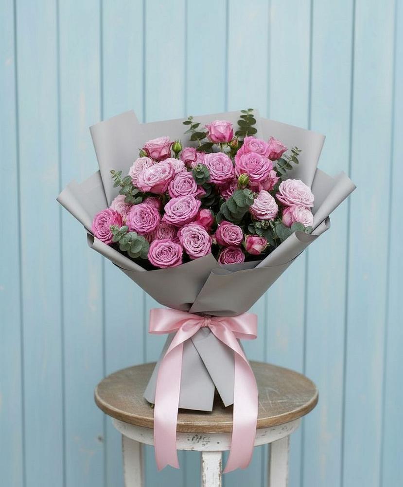 Букет цветов из: Розы в Петропавловке