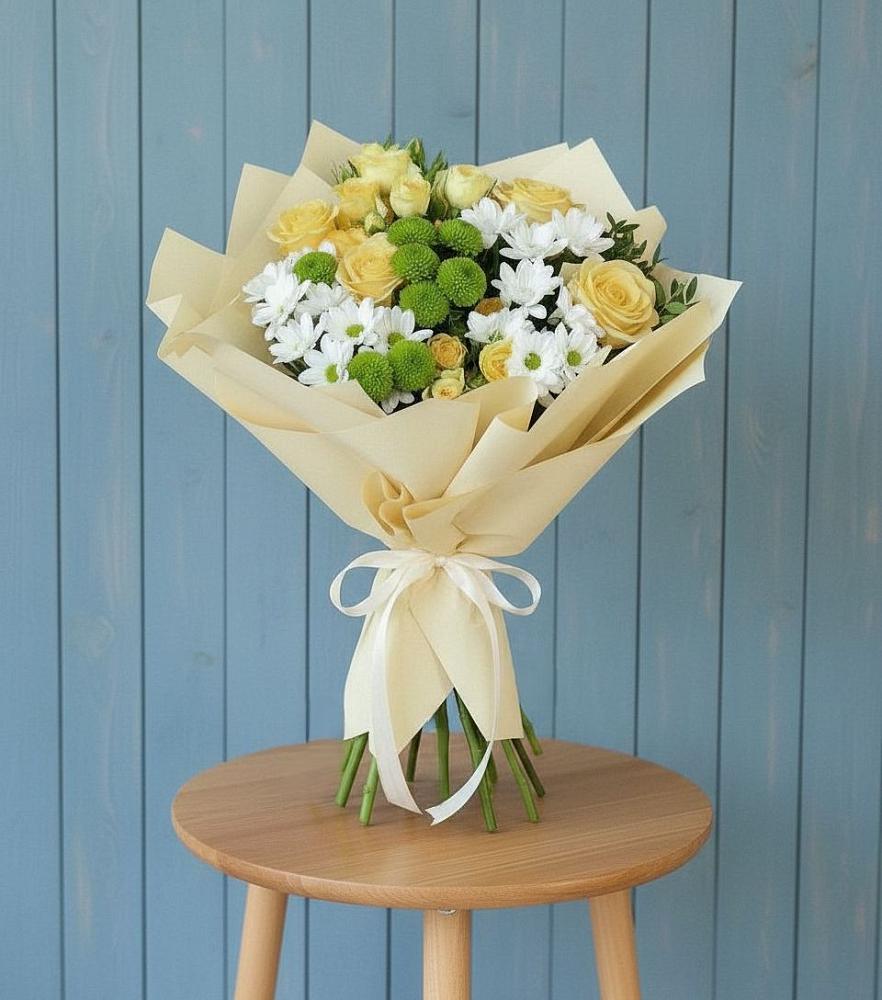 Букет цветов из: Хризантемы и Розы в Петропавловке