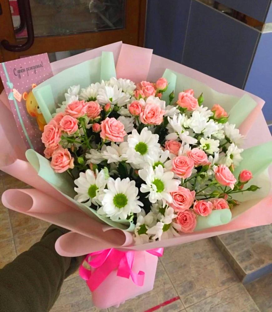 Букет цветов из: Розы и Хризантемы в Петропавловке