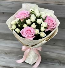 Букет цветов из:  Розы #REPLACE_PRED# Петропавловке