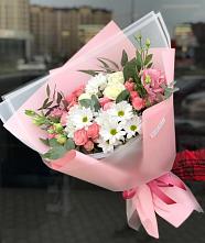 Букет цветов из:  Розы, Лизиантусы и Хризантемы в Петропавловке
