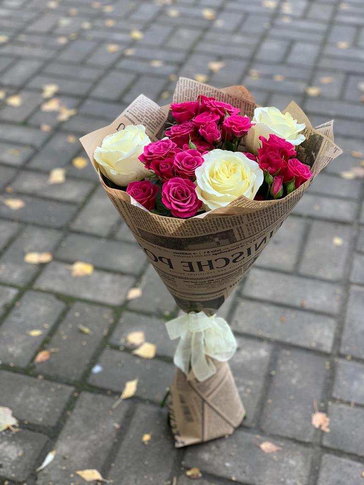 Букет цветов из: Розы в Петропавловке